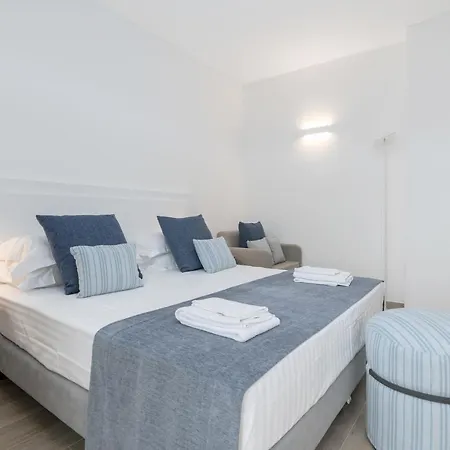 Via Del Porto Bed & Breakfast